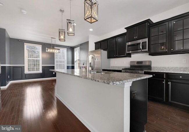 Building Photo - 15211 Lady Lauren Ln