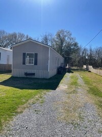 Building Photo - 3 Bedroom Trailer in New Iberia