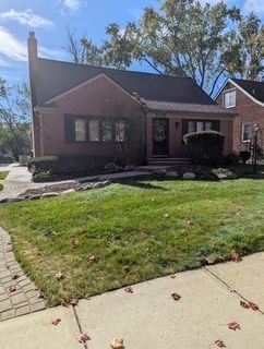 Primary Photo - 2152 Pembroke Rd
