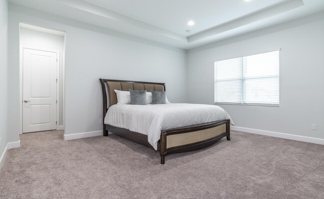 Building Photo - 15145 Cameo Ct