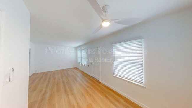 Building Photo - 4243 Hamilton St