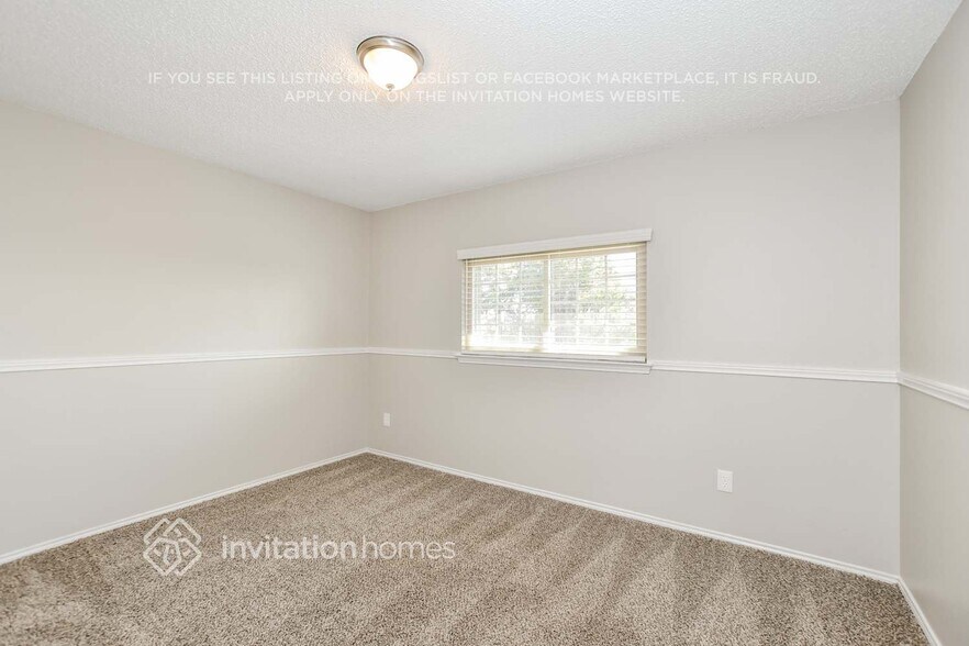 Building Photo - 205 Moss Dr