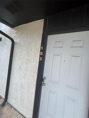 Building Photo - 301 Rolston Rd