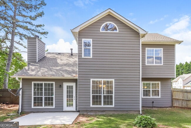 Building Photo - 2057 Wedgewood Dr