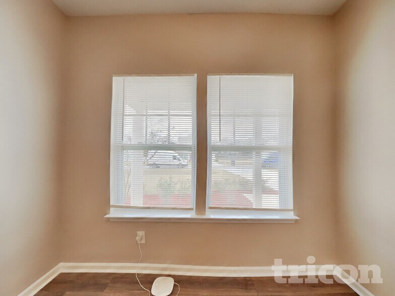 Building Photo - 152 Walker Grv Ln