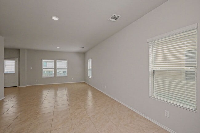 Building Photo - 2 Week Free Move-In Special! Spacious 2-Story Home w/ Open Floor Plan & Private Yard – St. Hedwig
