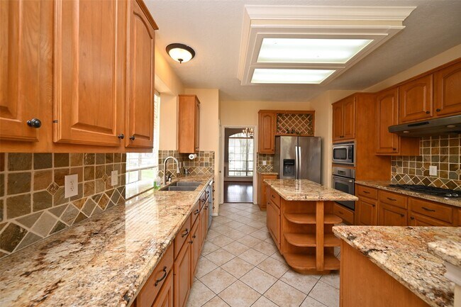 Building Photo - 6419 Sutter Park Ln