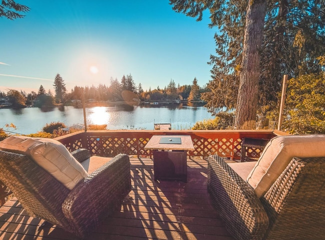 Building Photo - 1419 150th Pl NW