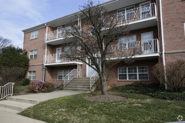 Building Photo - Park Lyn