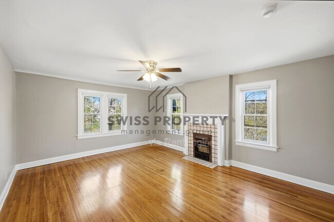 Building Photo - 25 W Tulane Rd