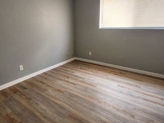 Building Photo - Updated 1BR in North Phoenix – New Kitchen...