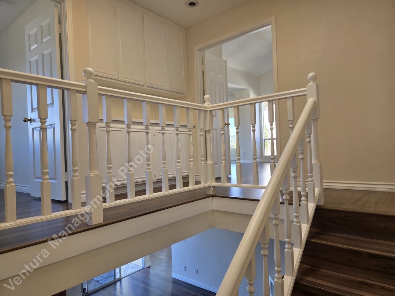 Building Photo - 725 Azure Hills Dr