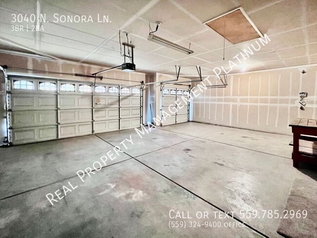 Building Photo - 3040 N Sonora Ave