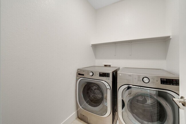 Building Photo - 2024-Built Sacramento Home with Modern Finishes & Private Backyard!