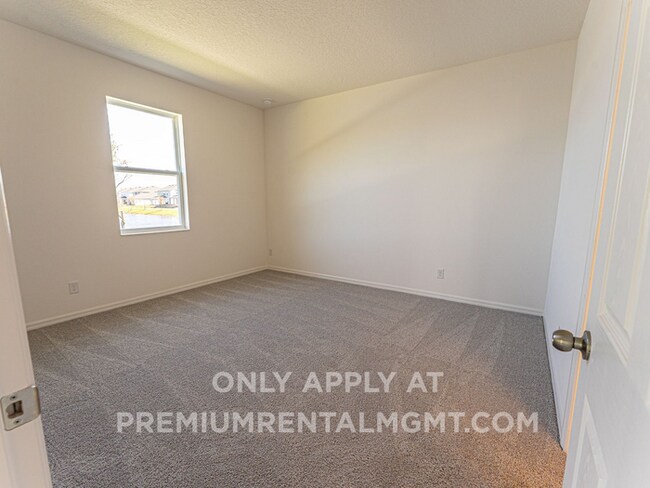 Building Photo - Coming soon!!!!-Discover Your Pristine Sanctuary at Trinity Place!!-5895 Vision Road St. Cloud, F...