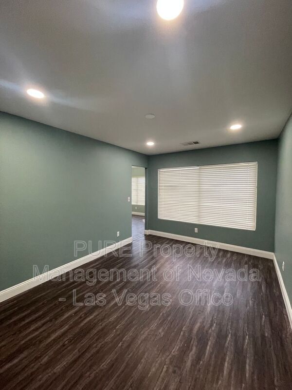 Building Photo - 3912 Diamond Ridge St