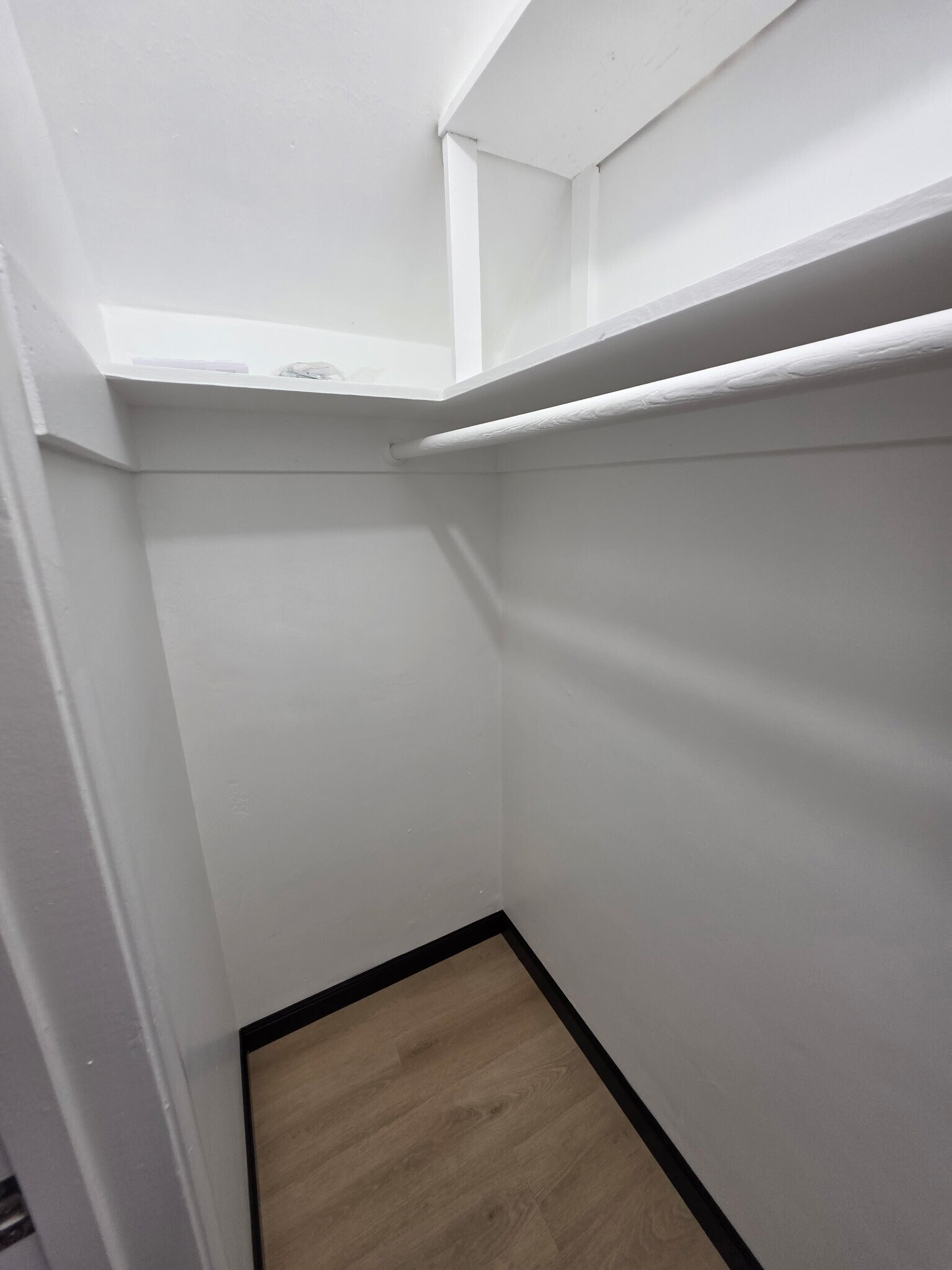 Building Photo - 500 Merritt Ave