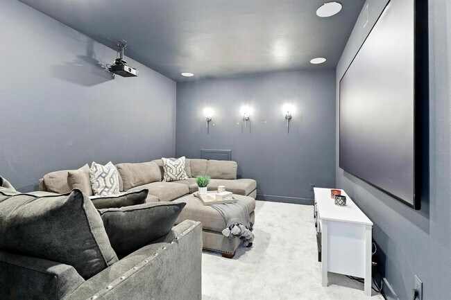 Building Photo - 26923 Arethusa Ct