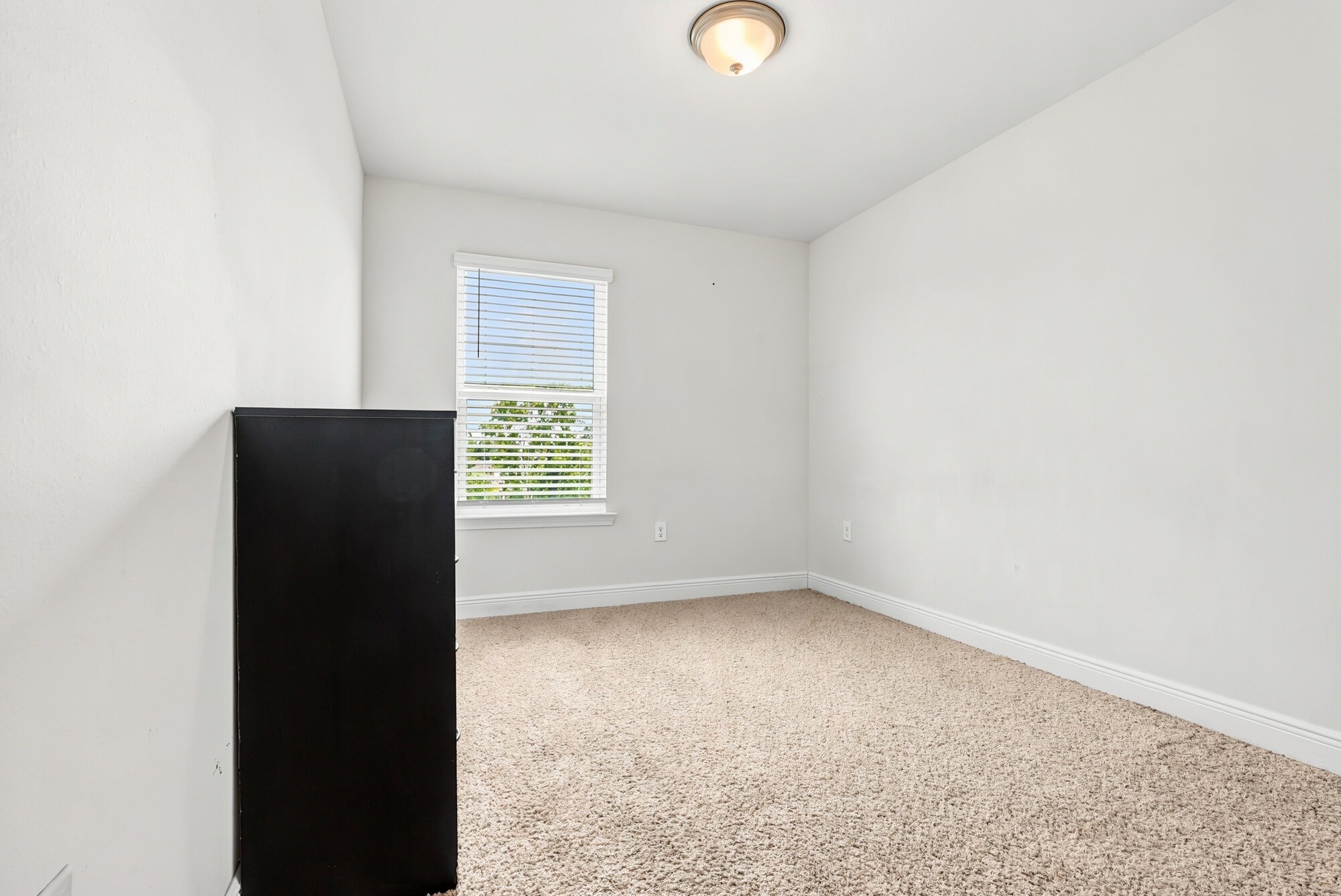 Building Photo - 1635 Caleigh Ct