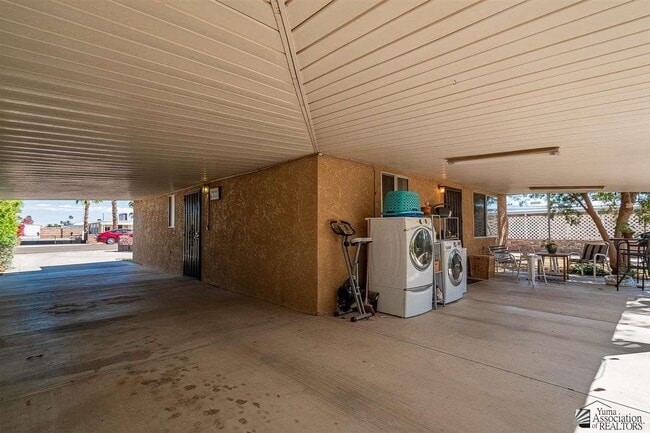 Building Photo - 12443 E Brenda Dr