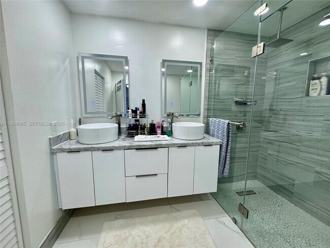 Building Photo - 11761 NW 12th St