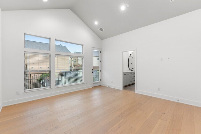 Building Photo - 3512 Mosley Ct