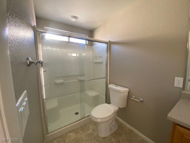 Building Photo - 684 Haunts Walk Ave