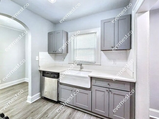 Building Photo - 1174 Ridgecrest Ln SE