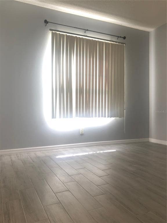 Building Photo - 10303 Beneva Dr