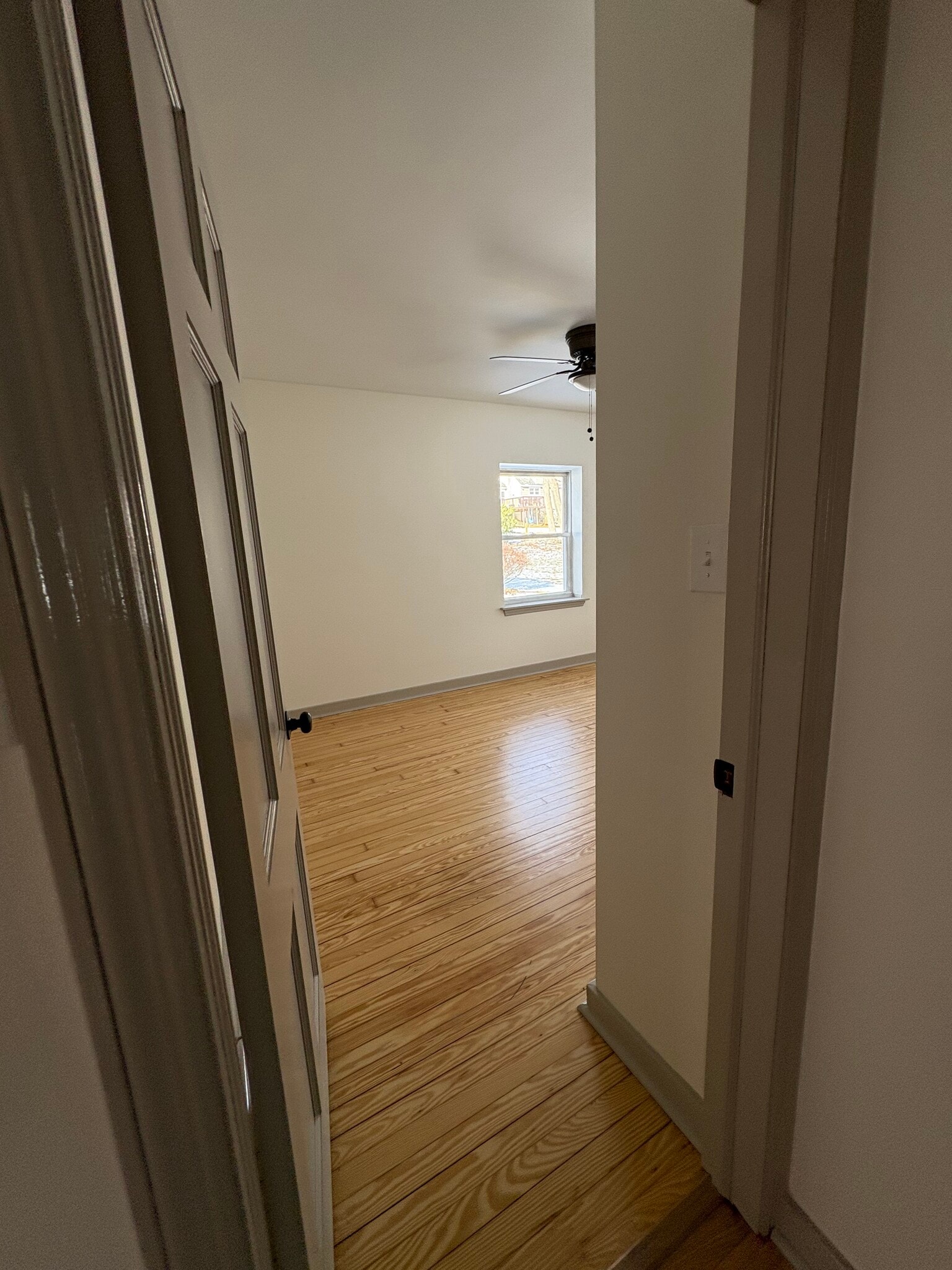 Bedroom - 412 Grand Ave