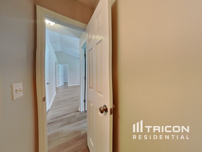 Building Photo - 25 Atlantic Ave