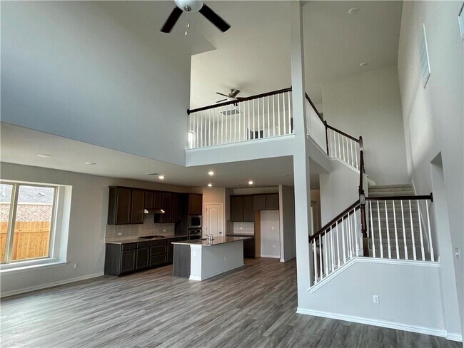 Building Photo - 14109 Pennington Ln