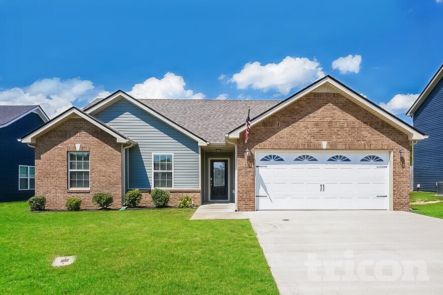 Primary Photo - 1489 Coronado Dr