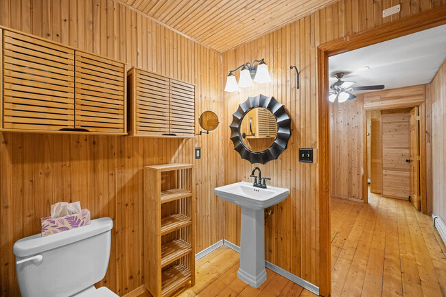 Building Photo - 965 Seawolf Dr