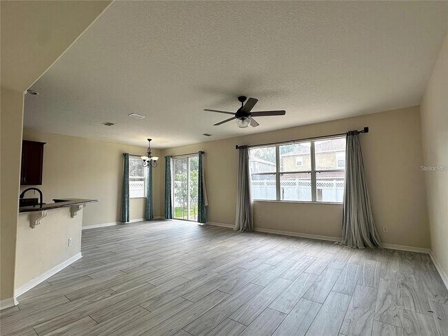 Building Photo - 7232 Seedpod Loop