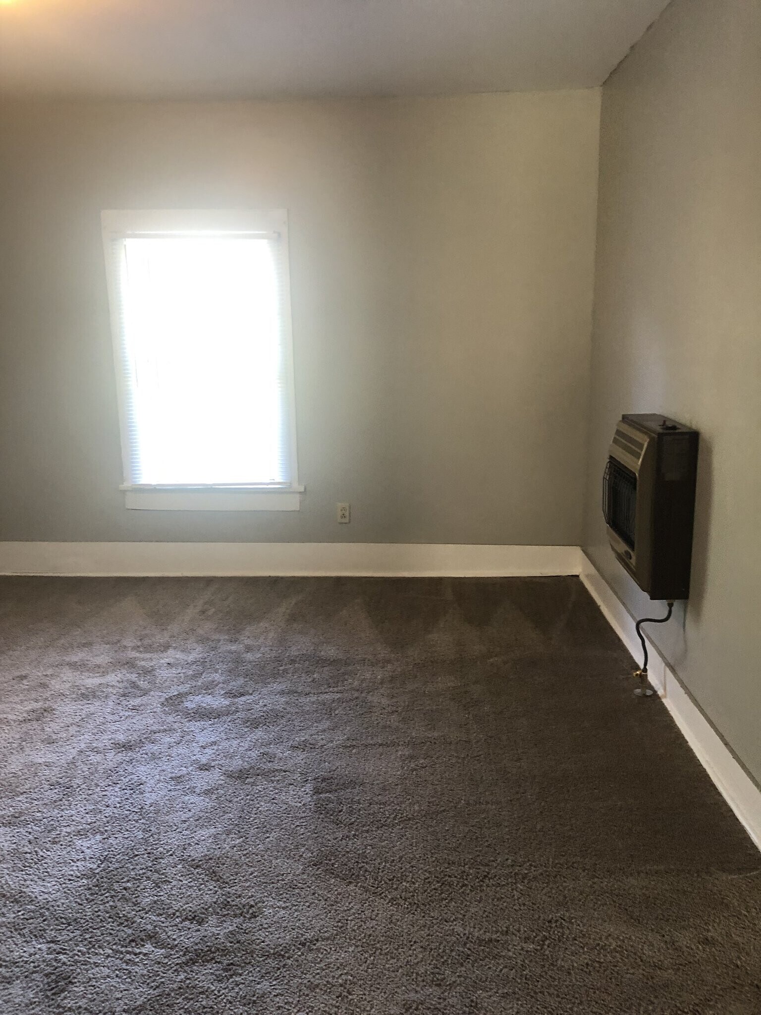 Building Photo - 1411 King St