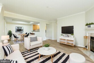 Building Photo - 5804 Inman Park Cir