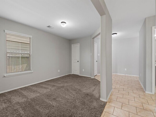 Building Photo - 7246 Basque Country Dr