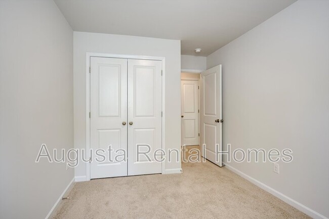 Building Photo - 3504 Firestone Dr