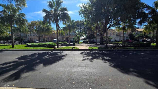 Building Photo - 4744 SW 165th Ave