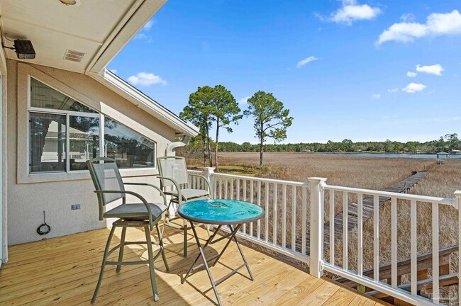 Building Photo - Custom-Built Waterfront Home