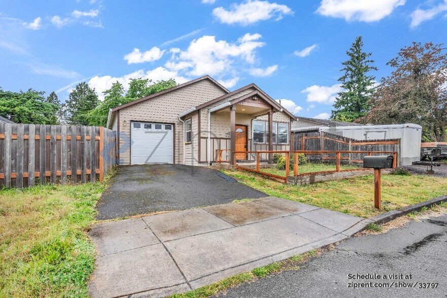 Primary Photo - 4451 SE 117th Ave