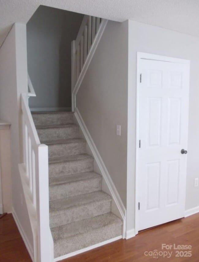 Building Photo - 12317 Paperbark Cir