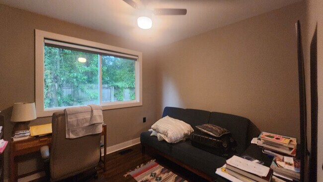 Building Photo - 207 Highland Ave