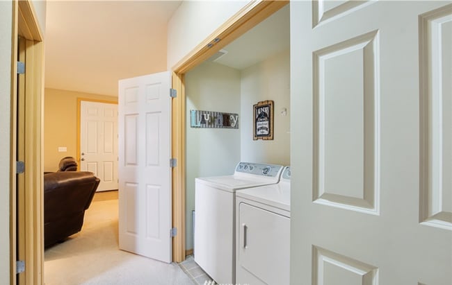 Building Photo - Beautiful Waterford Crossing 2 bedroom Condo