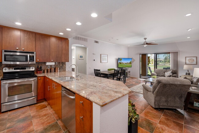 Building Photo - 67232 S Chimayo Dr