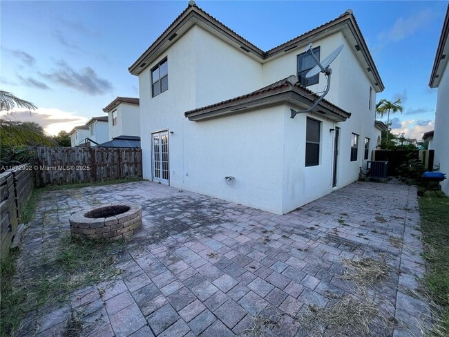 Building Photo - 9244 SW 227th Ln