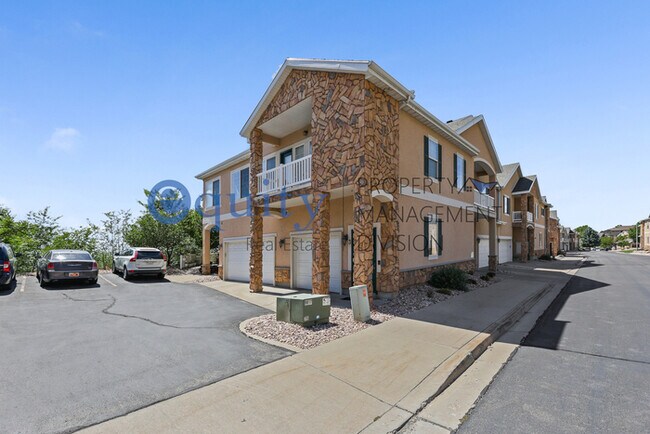 Building Photo - 1174 Meadow Fork Rd