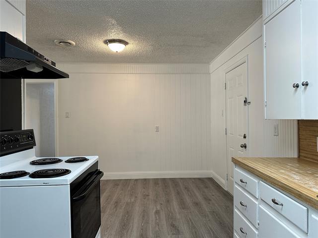 Building Photo - 3211 Poplar St