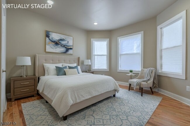 Building Photo - 882 S 14th St